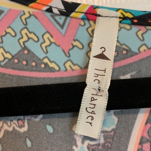 Simple Maxi Dress - Picture 3 of 9